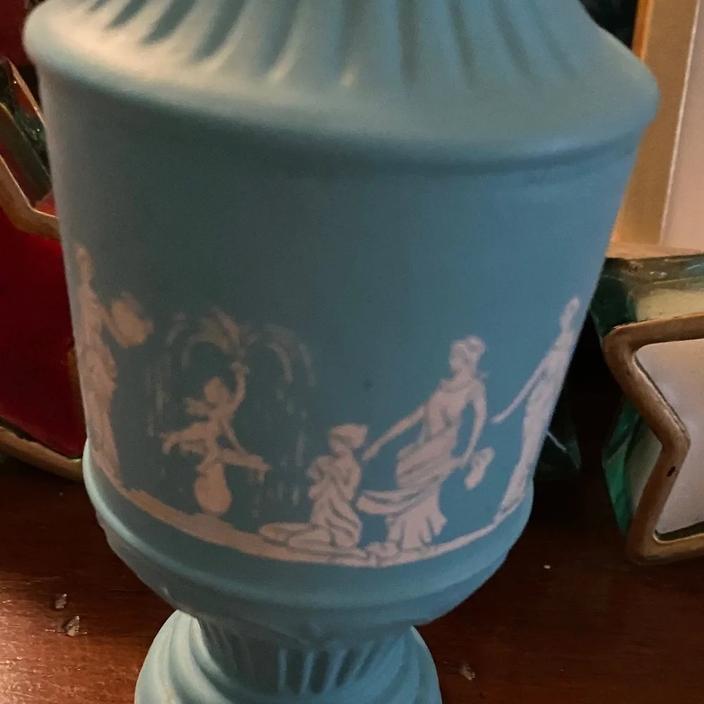Avon charming teal